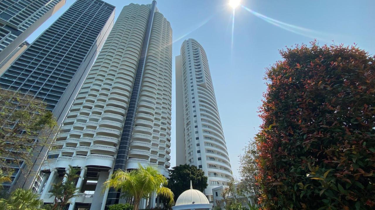 Sky Beach Beachfront Pattaya Eksteriør billede
